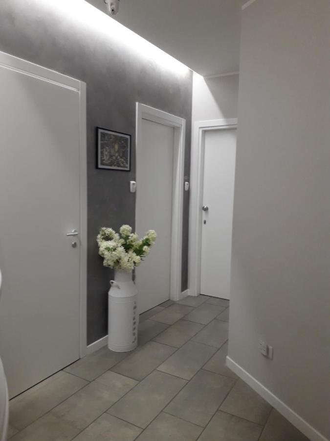 Interno 1 Ciampino Roma Luxury Apartment Con Balcone Exteriér fotografie
