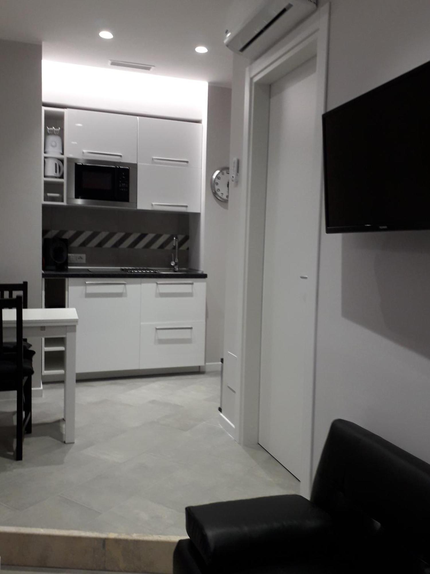 Interno 1 Ciampino Roma Luxury Apartment Con Balcone Pokoj fotografie